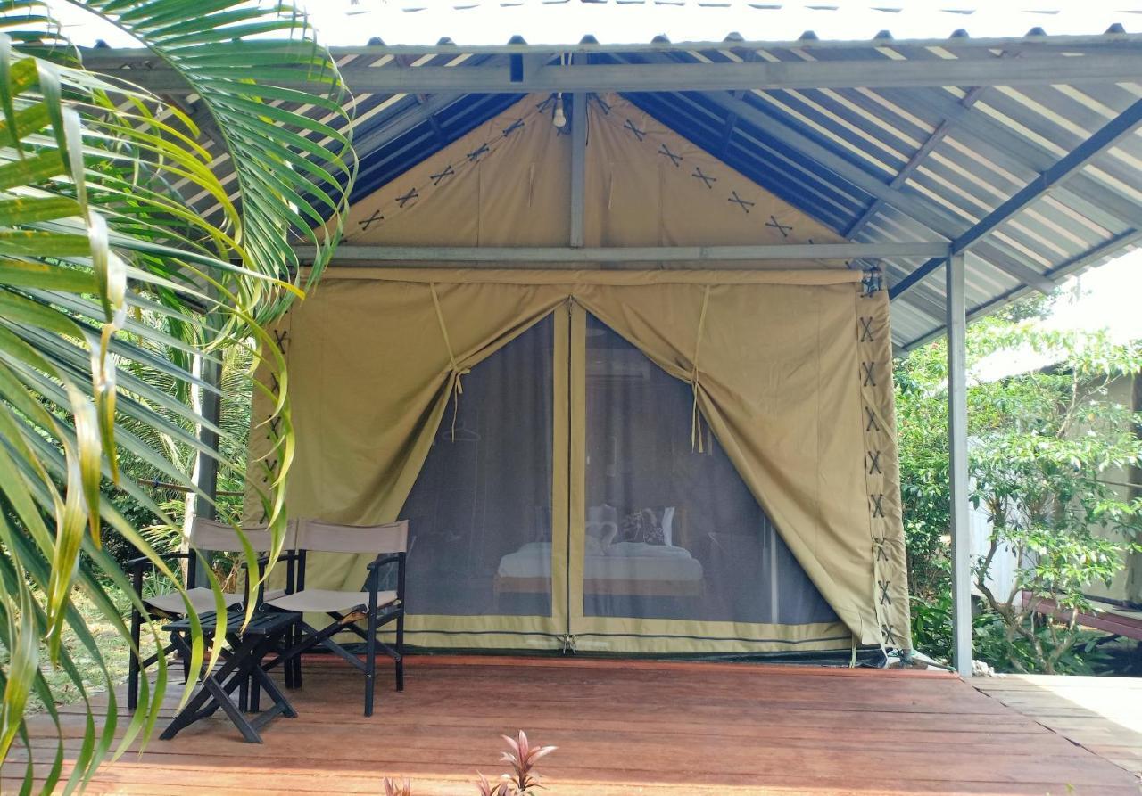 Naivacha Tent Ко Мак Екстериор снимка